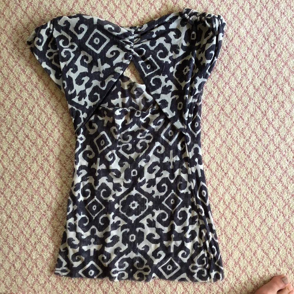 Shirt - Picture 2 of 2
